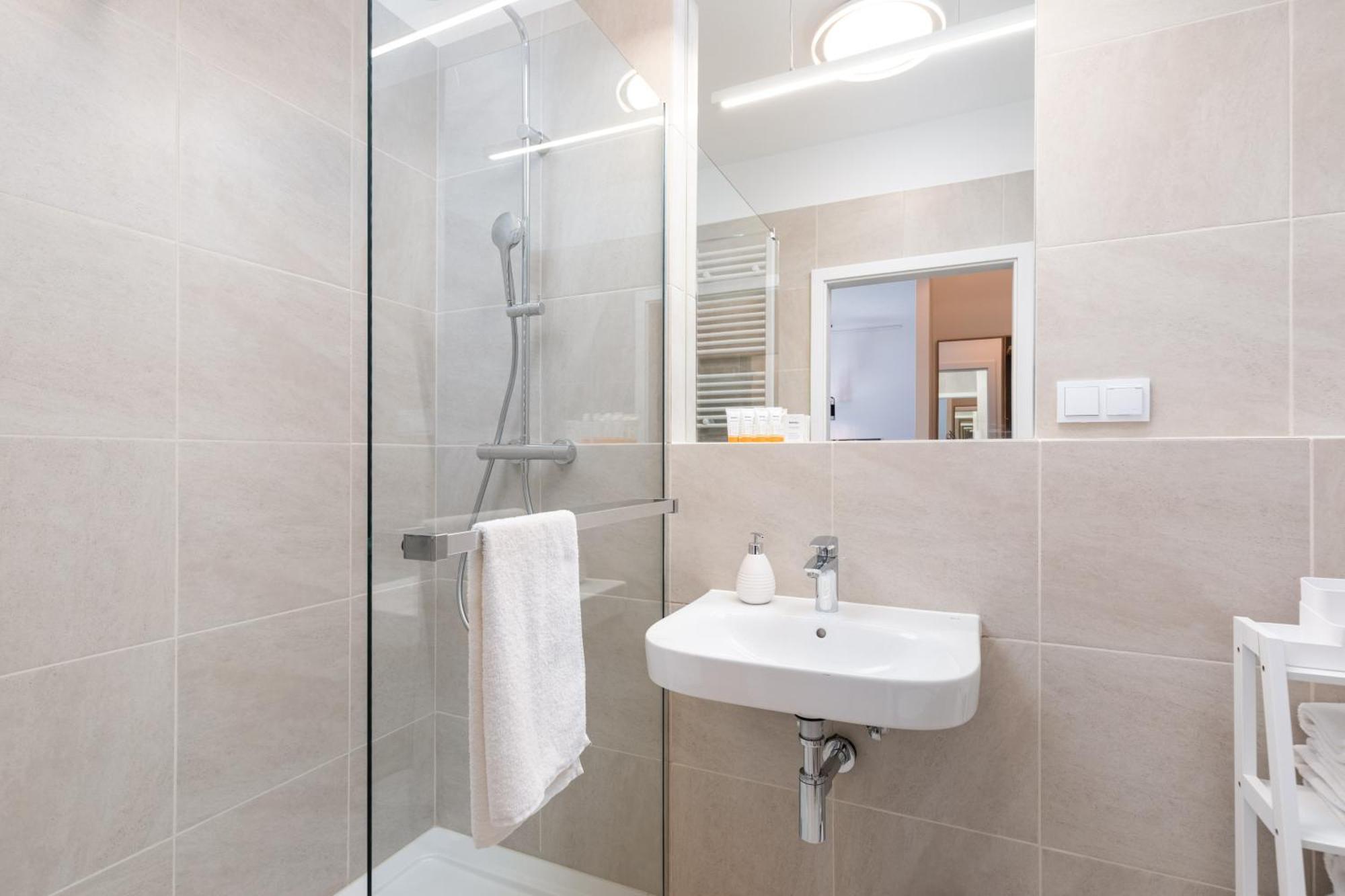 Stela Water Side Apartment - Swimming Pool & Sauna By Renters Prestige Dziwnów Екстериор снимка