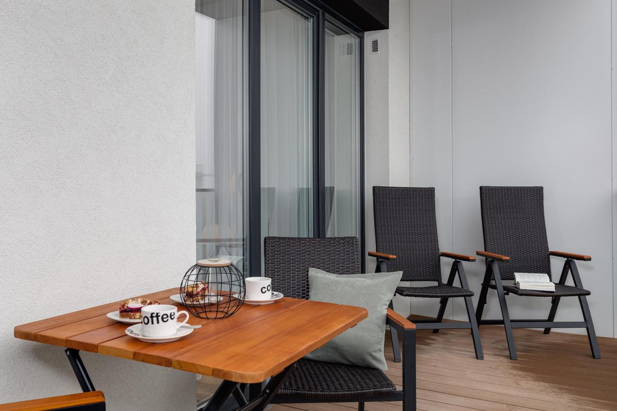 Stela Water Side Apartment - Swimming Pool & Sauna By Renters Prestige Dziwnów Екстериор снимка