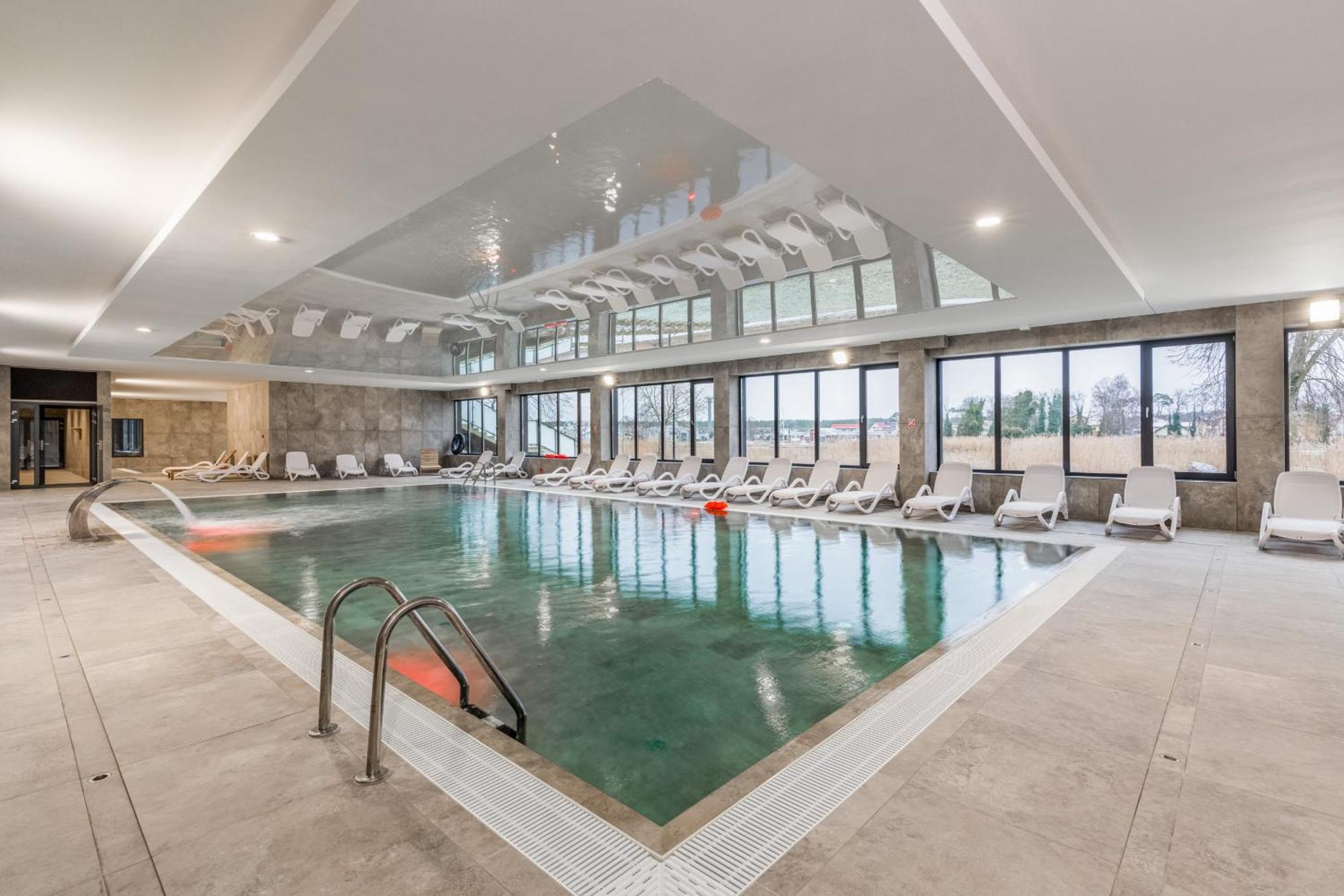Stela Water Side Apartment - Swimming Pool & Sauna By Renters Prestige Dziwnów Екстериор снимка